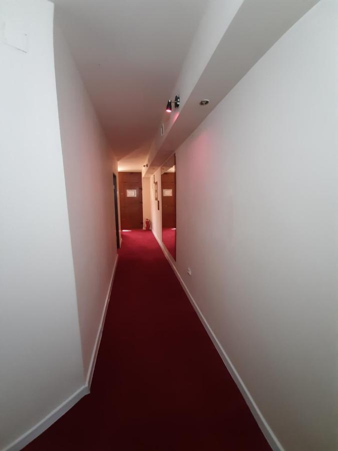 Hotel Casa Flamingo Craiova Exterior foto